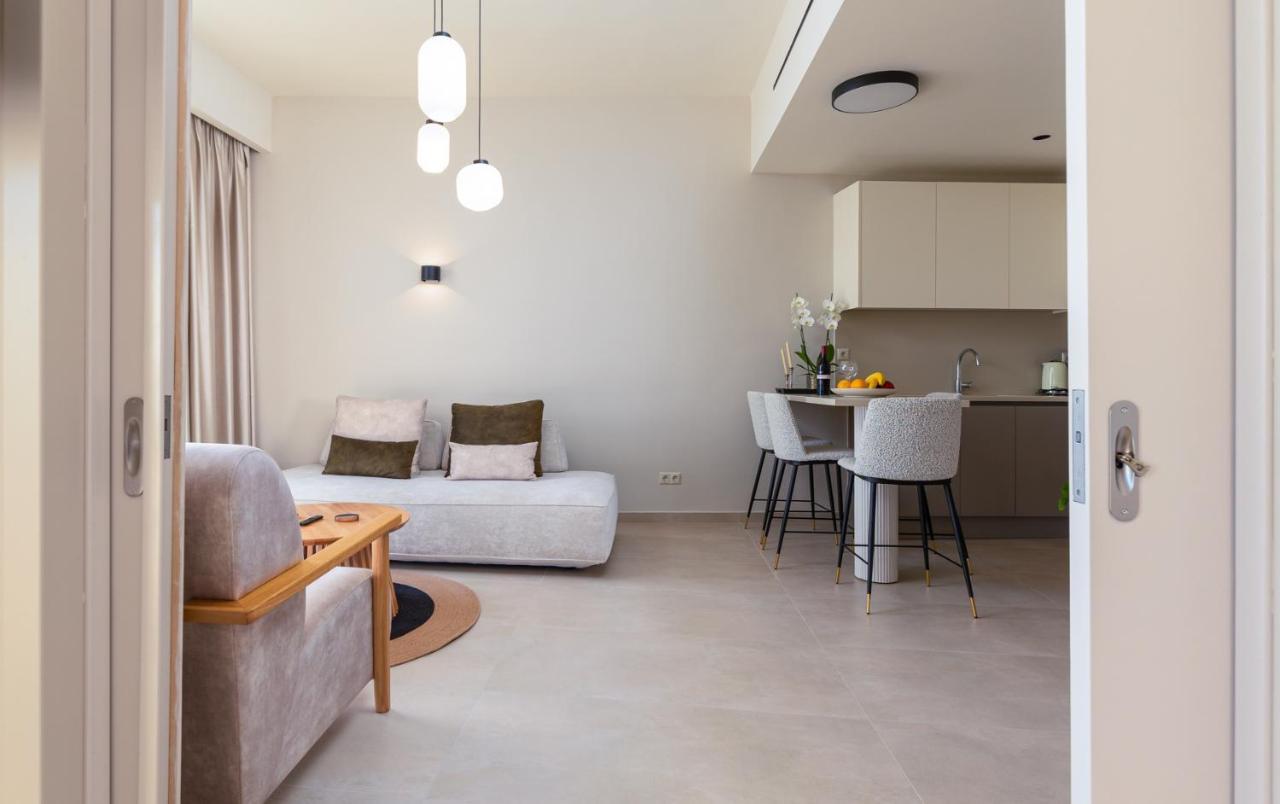 Kales Sea View Suites Ierapetra  Bagian luar foto