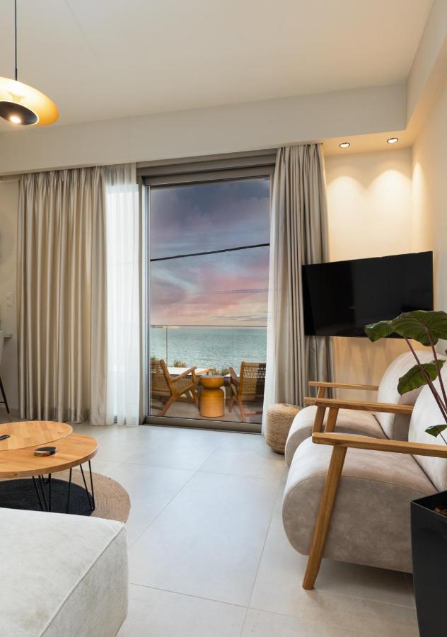 Kales Sea View Suites Ierapetra  Bagian luar foto
